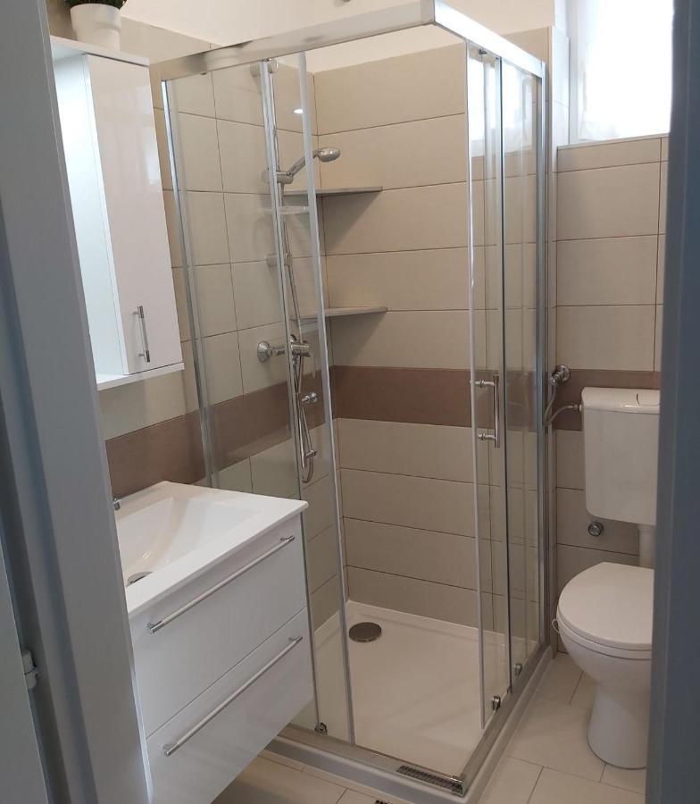 Apartmanhaz Horvath Leilighet Balatonboglár Eksteriør bilde