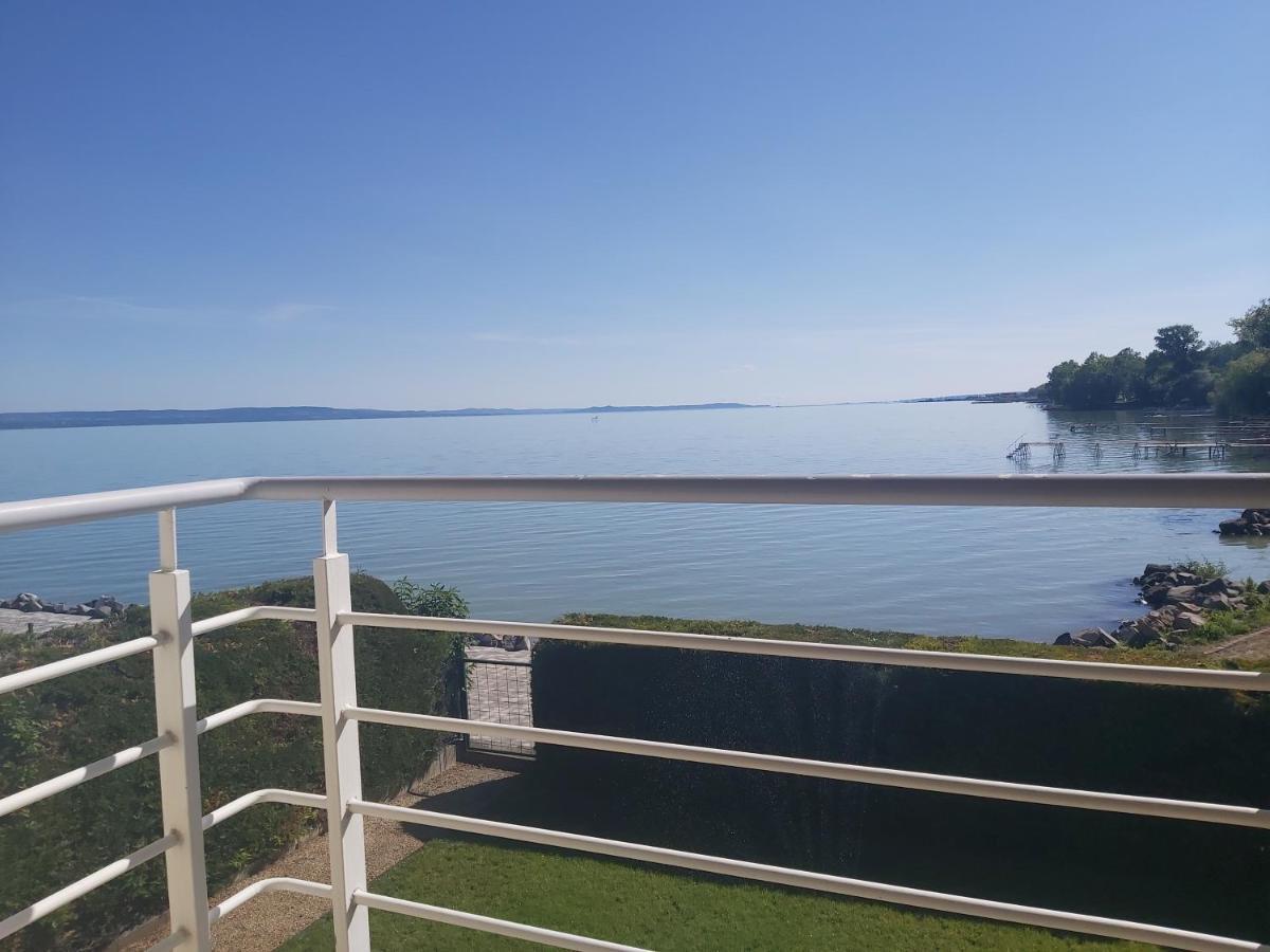 Apartmanhaz Horvath Leilighet Balatonboglár Eksteriør bilde